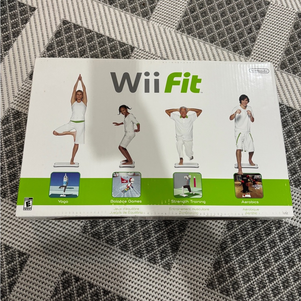 NWT Nintendo Wii Fit Game with Balance Board